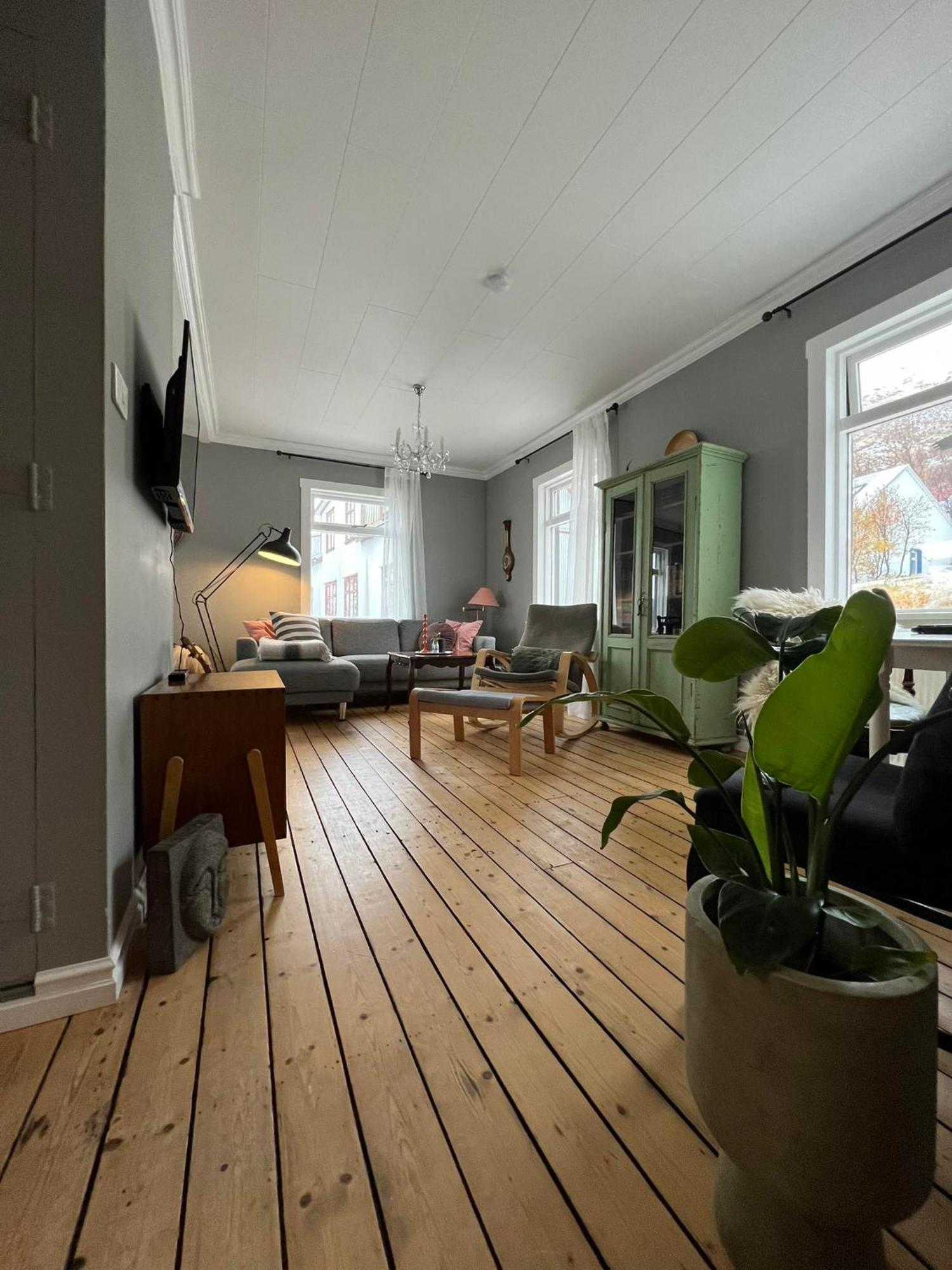 Landakot The Perfect Getaway By Staynorth Siglufjordur Exterior foto